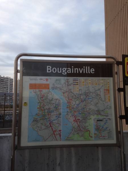 Opération de tractage au métro Bougainville  pour Euroméditerranée